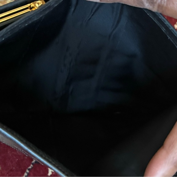 🍁SOLD🍁Chanel Caviar Wallet - Picture 9 of 10